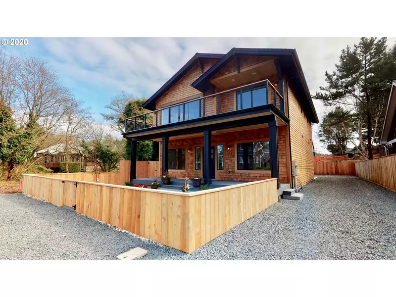 137 W Taft ST, Cannon Beach, OR 97110