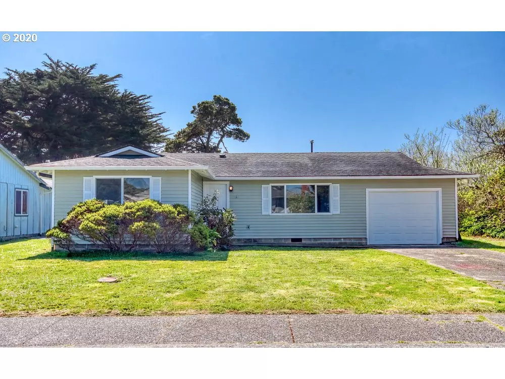 Bandon, OR 97411,757 8TH CT