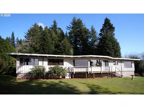 North Bend, OR 97459,93884 MAKAI LN