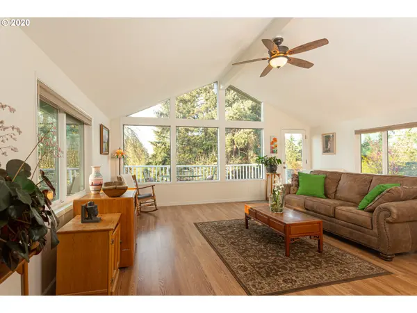 3471 W 25TH AVE, Eugene, OR 97405