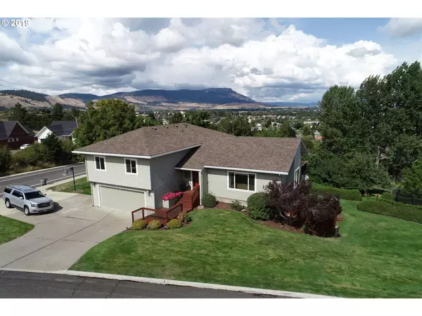 1801 HIGHLAND DR, La Grande, OR 97850