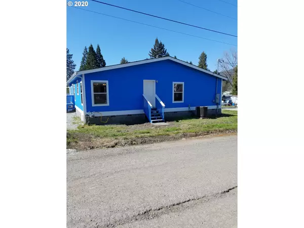 Myrtle Creek, OR 97457,1034 COOK ST