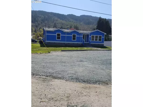 Myrtle Creek, OR 97457,1034 COOK ST