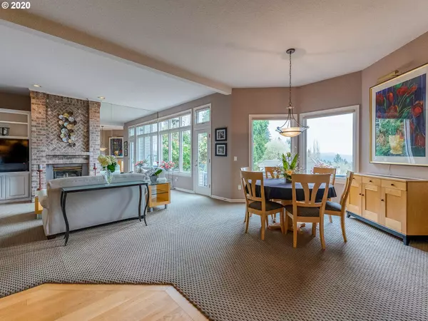 Lake Oswego, OR 97034,1500 EASTVIEW CT