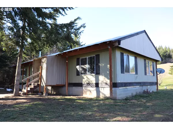 White Salmon, WA 98672,10 NASH RD