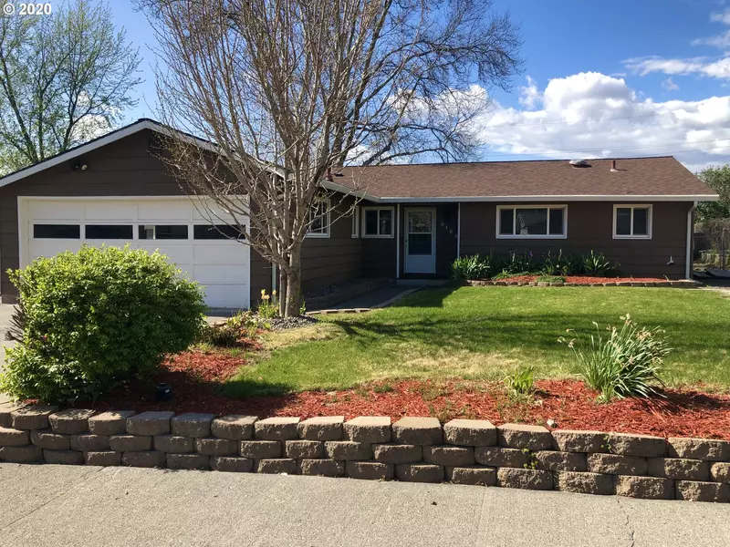 3123 SW ISAAC AVE, Pendleton, OR 97801