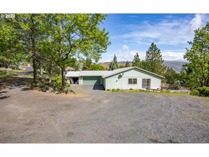 3463 W 13TH, The Dalles, OR 97058