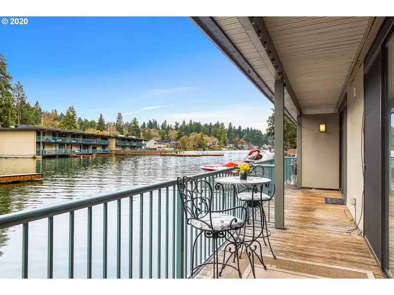 668 MCVEY AVE #72, Lake Oswego, OR 97034