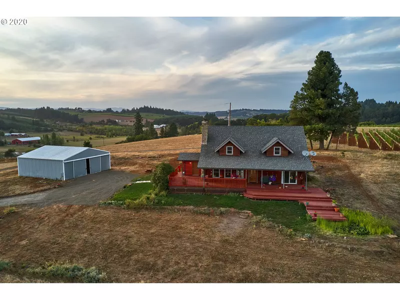 11011 NE FINN HILL LOOP, Carlton, OR 97111