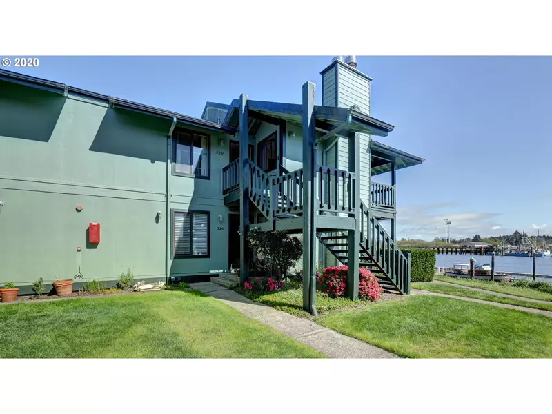 329 Port Warren Condo, Warrenton, OR 97146