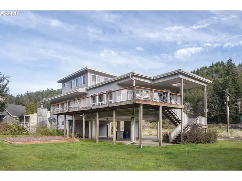 4477 S ALTA DR, Lincoln City, OR 97367