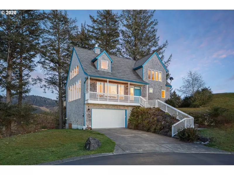 5310 HAYSTACK DR, Neskowin, OR 97149