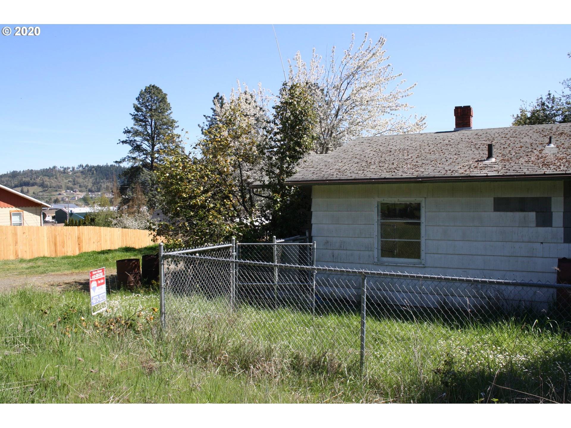 Sutherlin, OR 97479,480 W THIRD AVE