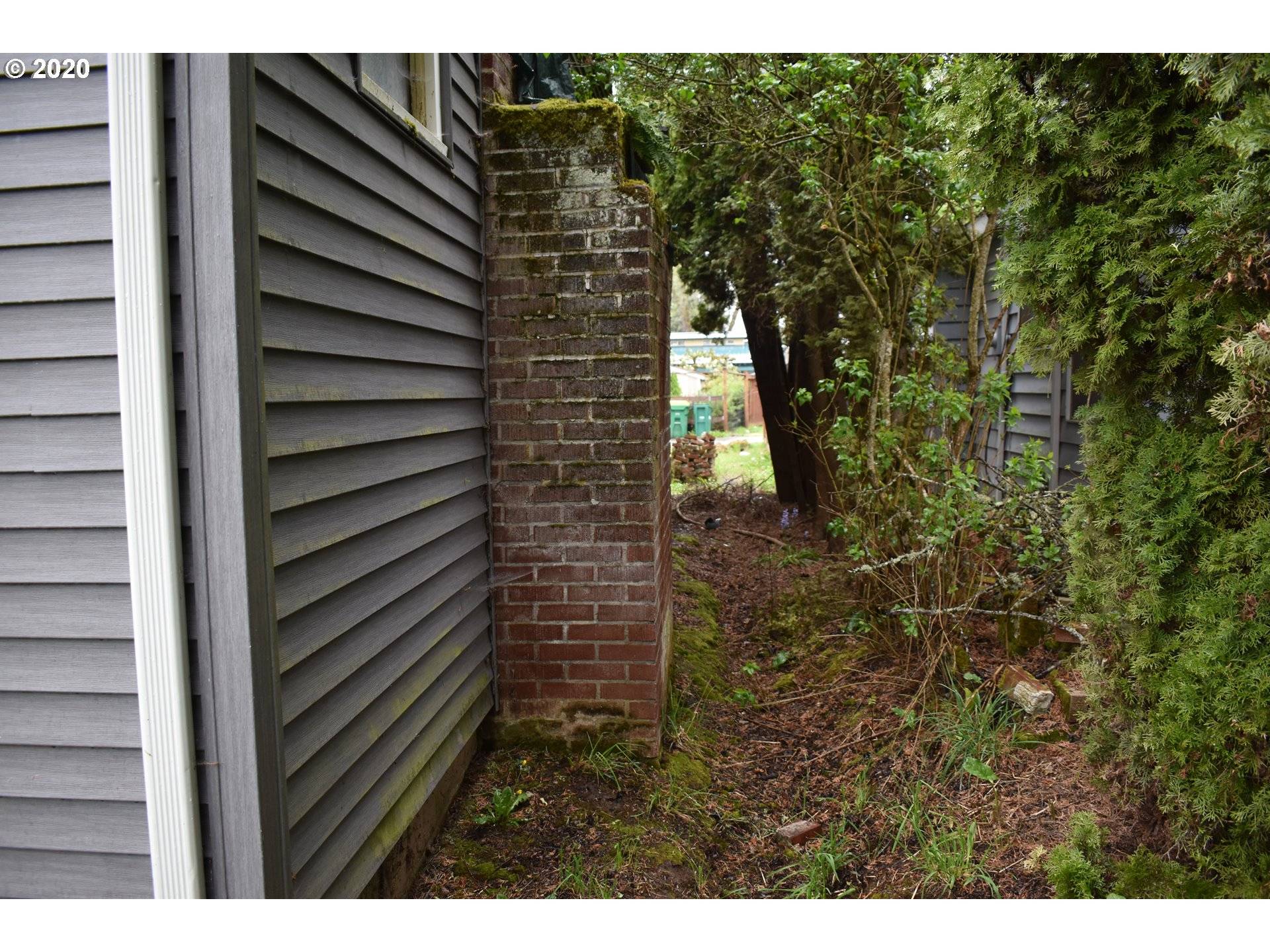 Forest Grove, OR 97116,2211 16TH AVE