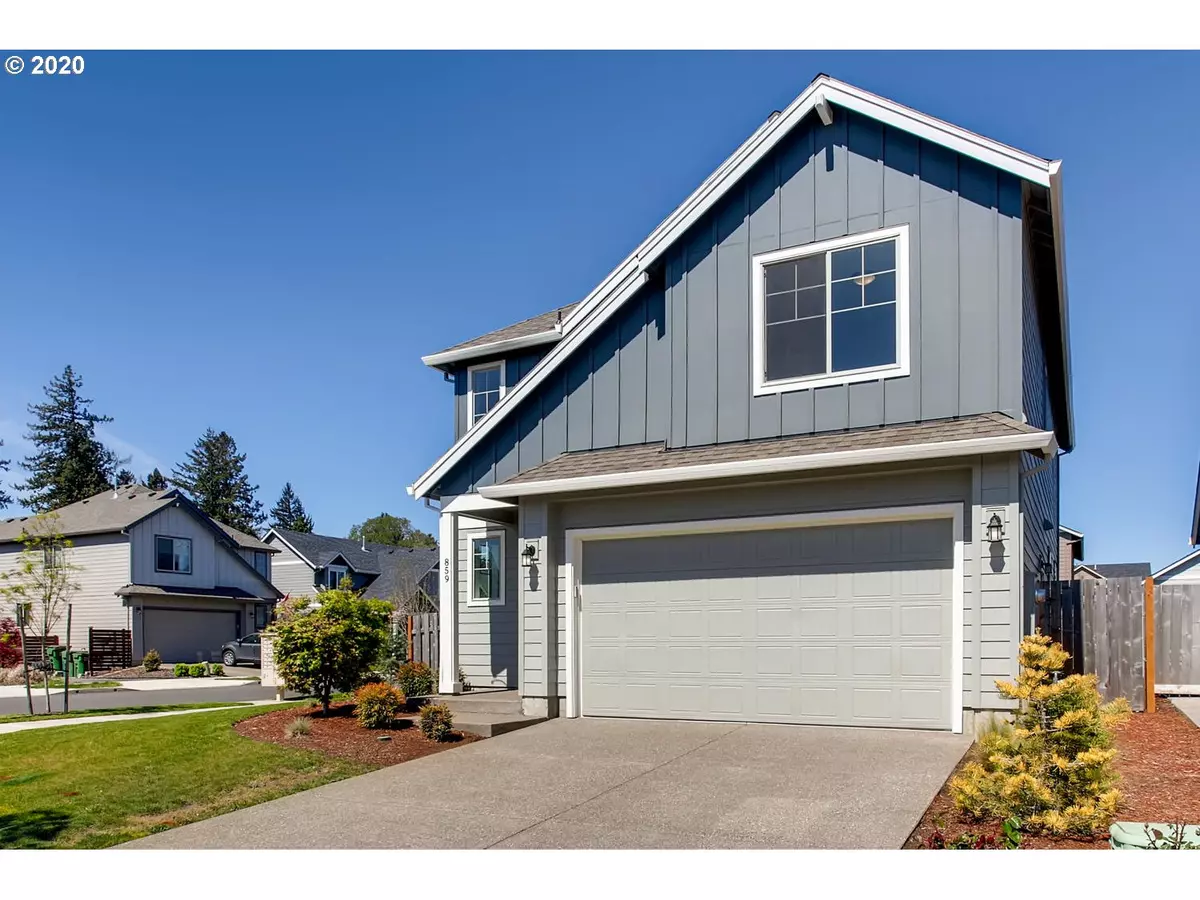 Newberg, OR 97132,859 CORINNE DR