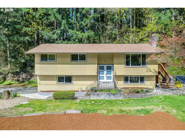 16963 S CREEKSIDE CT, Oregon City, OR 97045