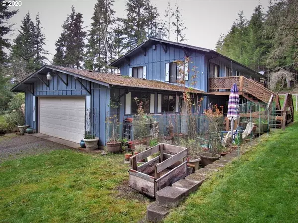 93432 Brownsmead Hill RD, Astoria, OR 97103