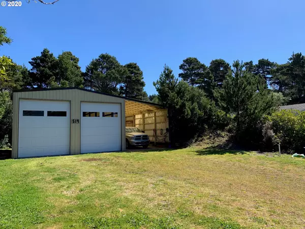 Florence, OR 97439,1601 RHODODENDRON DR #519