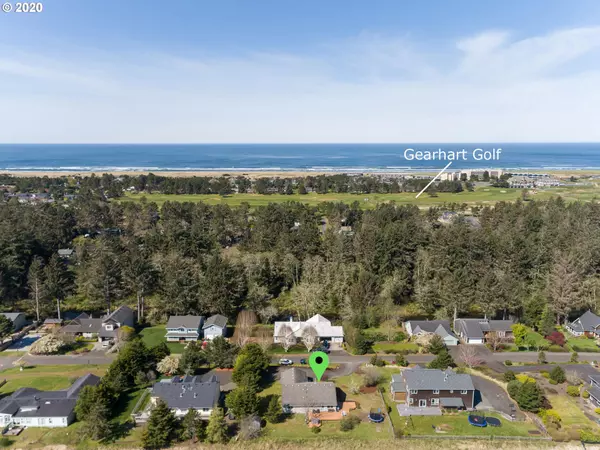 Gearhart, OR 97138,657 Summit AVE