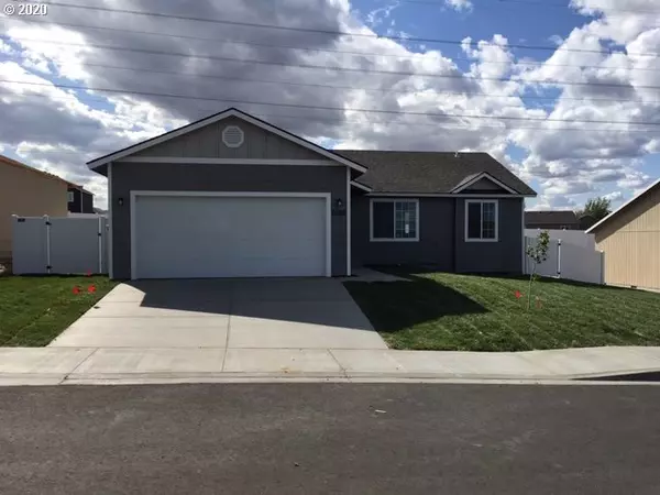 2686 Curlew ST, Umatilla, OR 97882