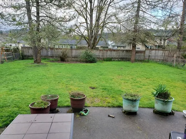 Eugene, OR 97405,2983 MILL ST