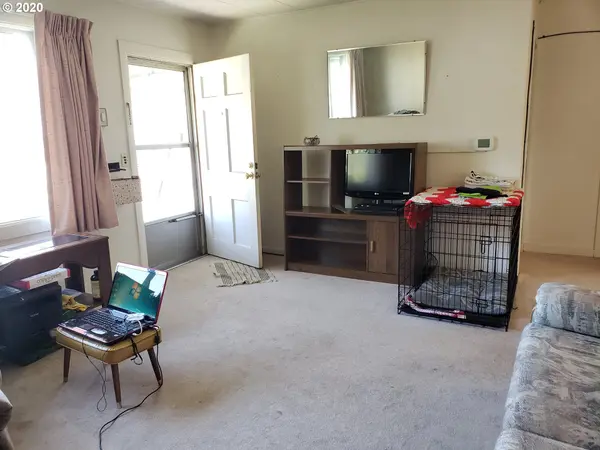 Eugene, OR 97405,2983 MILL ST