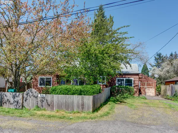 Springfield, OR 97477,790 W N ST