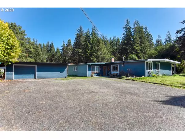 69019 WILDWOOD RD, North Bend, OR 97459