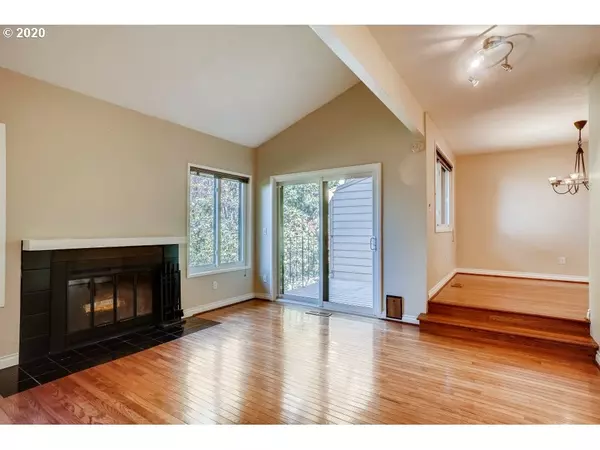 Lake Oswego, OR 97035,4340 BOTTICELLI ST