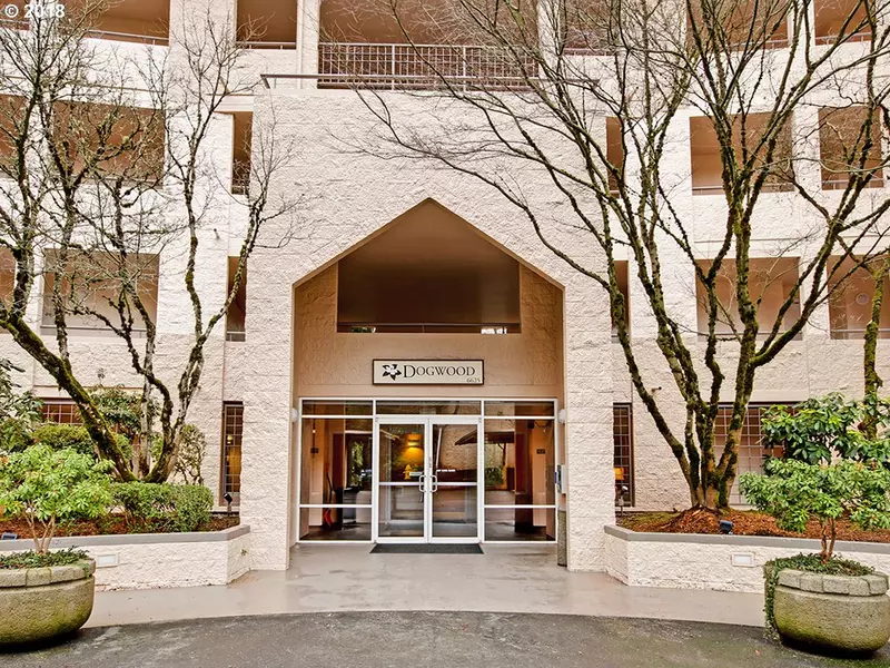 6625 W BURNSIDE RD #230, Portland, OR 97210