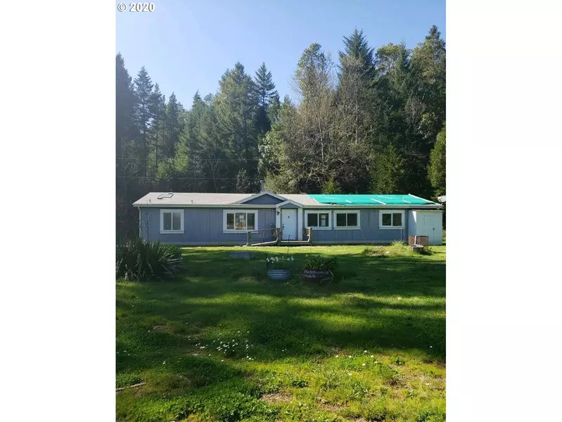 1538 UPPER COW CREEK RD, Azalea, OR 97410