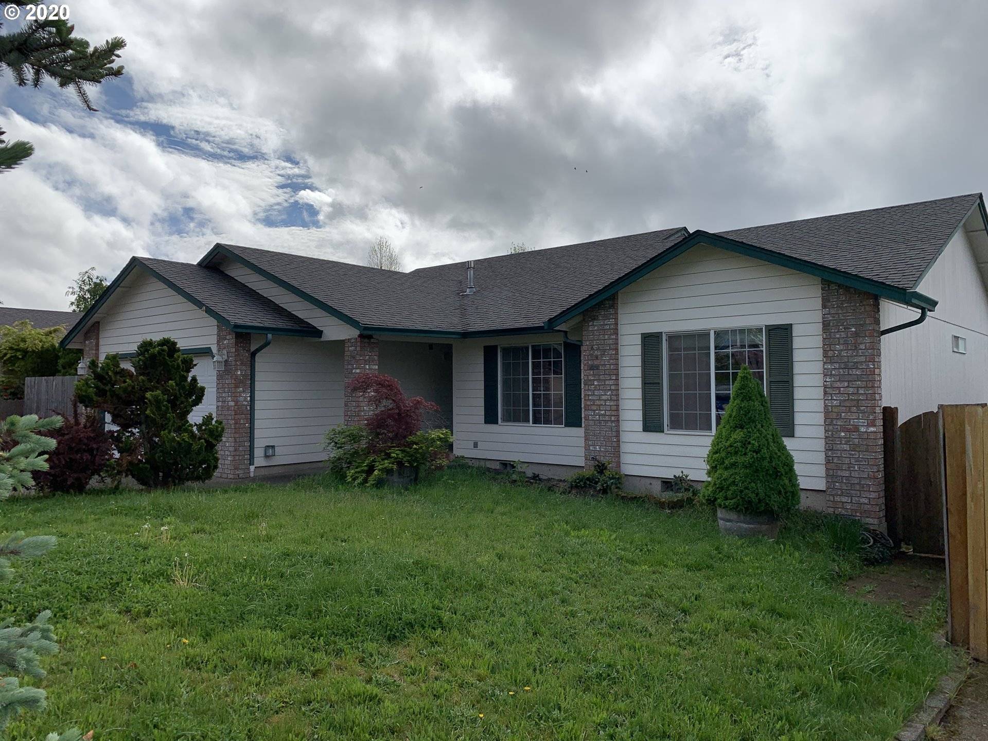 1234 E FOURTH AVE, Sutherlin, OR 97479