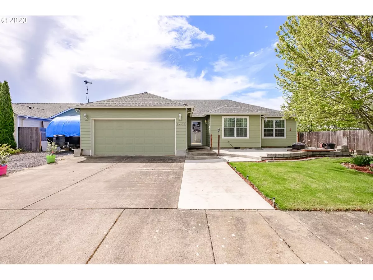 Sweet Home, OR 97386,1238 46TH CT