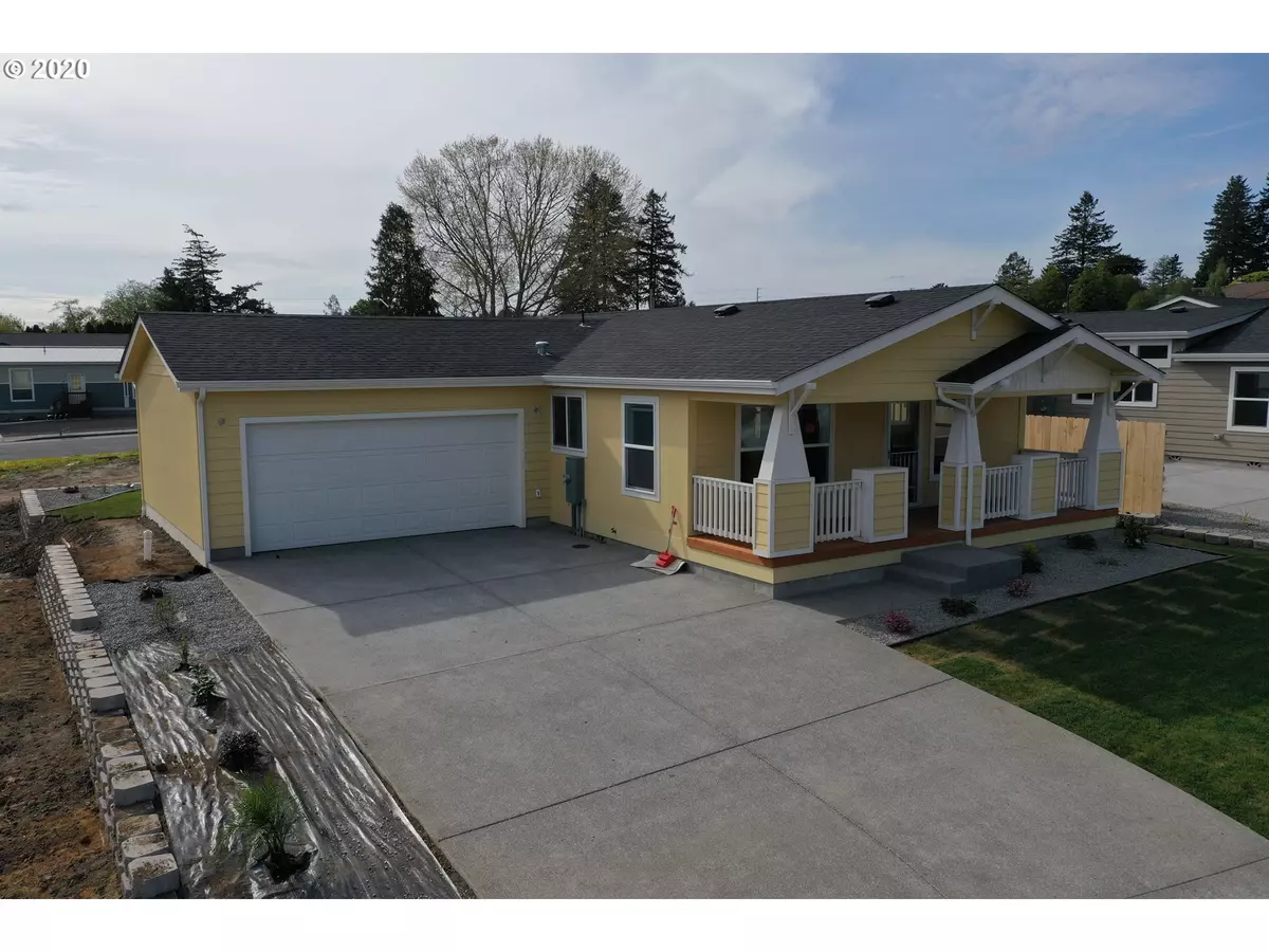 Brookings, OR 97415,110 ALDERWOOD LN