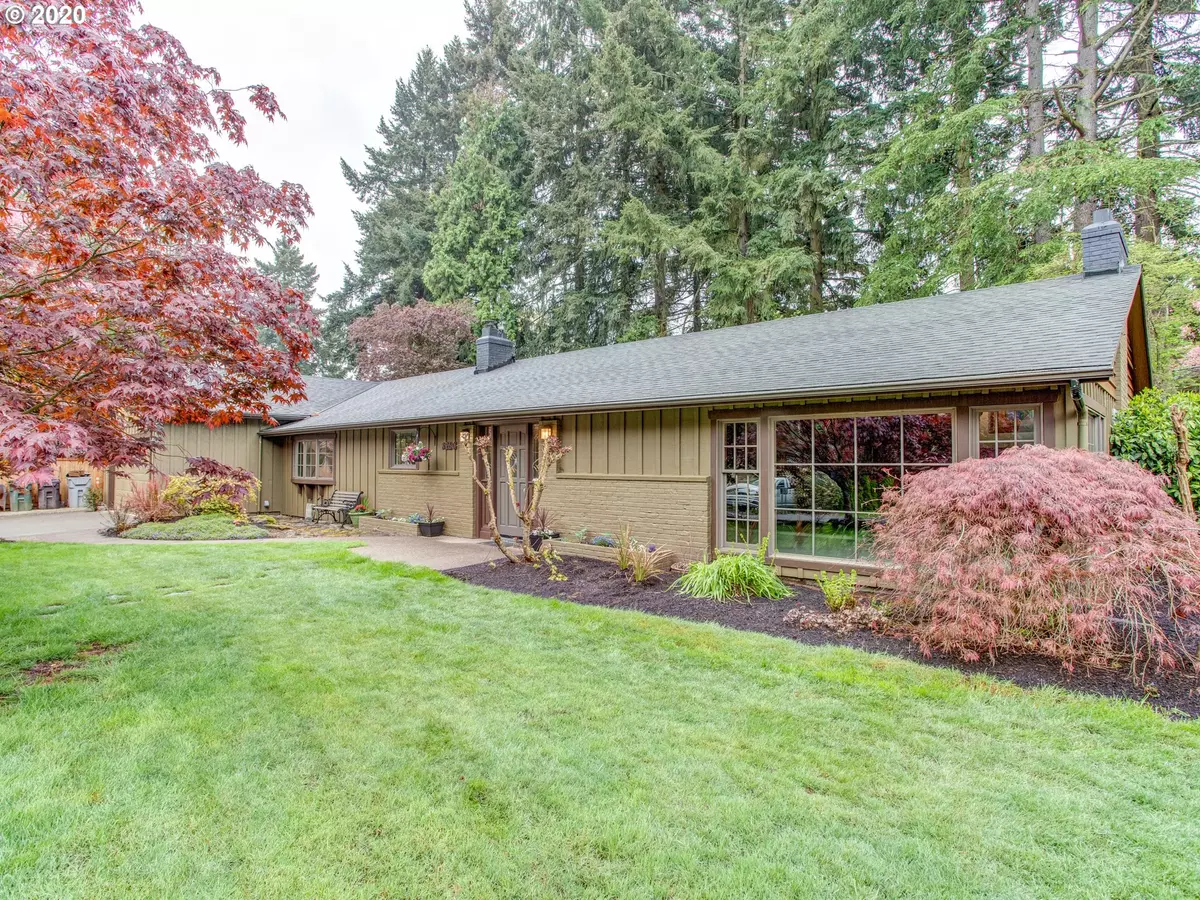 West Linn, OR 97068,3960 CALAROGA CIR