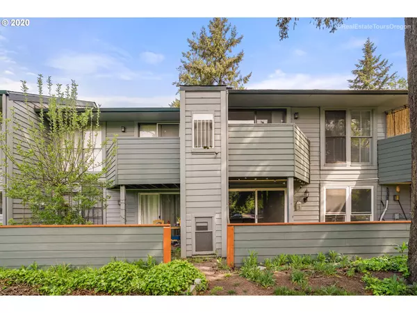 8635 SW BRIGHTFIELD CIR, Portland, OR 97223