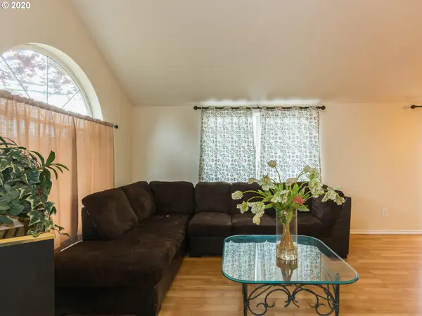 8448 SE 89TH AVE, Portland, OR 97266