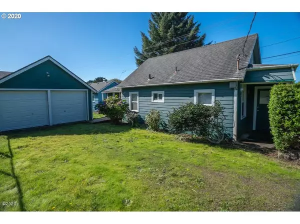 1716 NE 14TH ST, Lincoln City, OR 97367