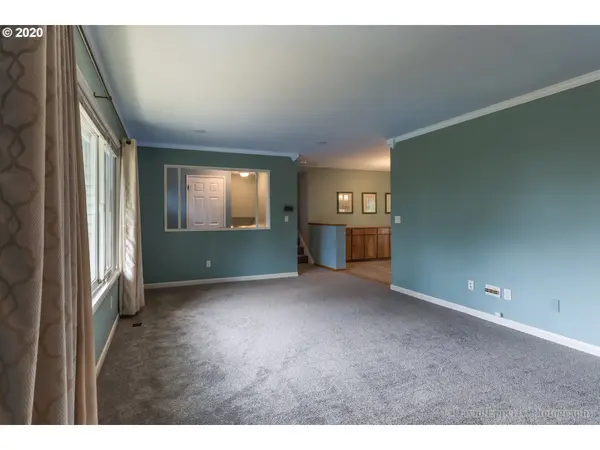 St Helens, OR 97051,35069 PITTSBURG RD