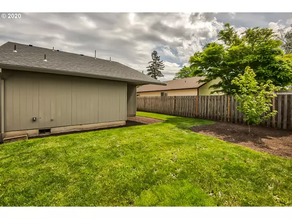 Forest Grove, OR 97116,1638 Filbert ST