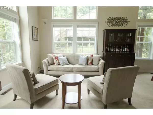 Eugene, OR 97405,89 MARLBORO LN