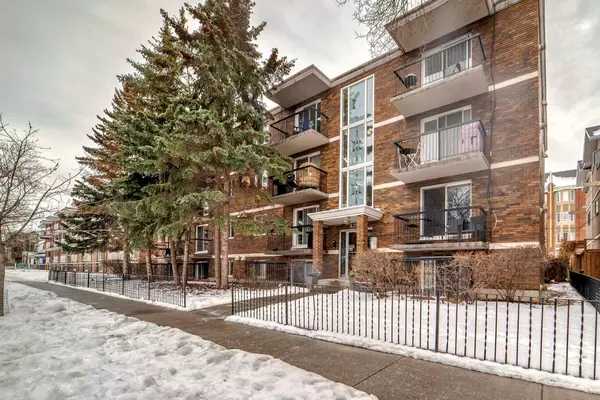 Calgary, AB T2T0G9,835 18 AVE SW #202