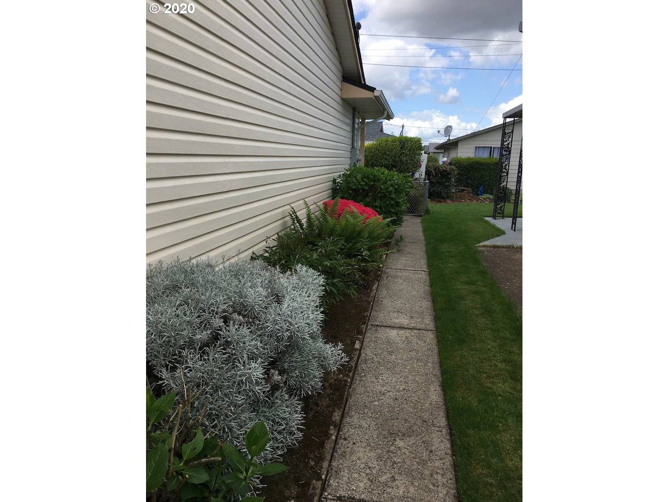 Woodburn, OR 97071,1601 COUNTRY CLUB CIR