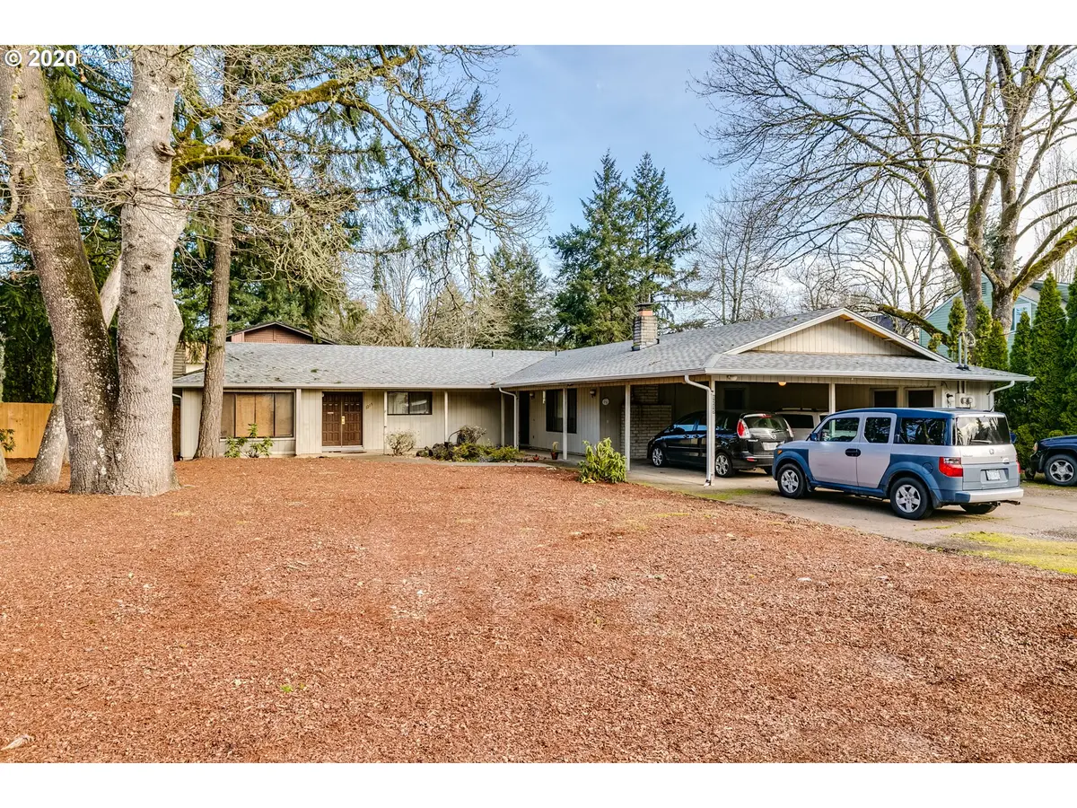 1215 BOND LN, Eugene, OR 97401
