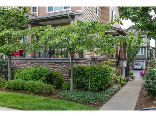 Portland, OR 97229,680 NW FALLING WATERS LN #101