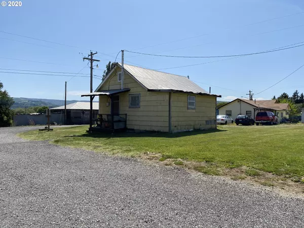 Dallesport, WA 98617,105 SHEPLER