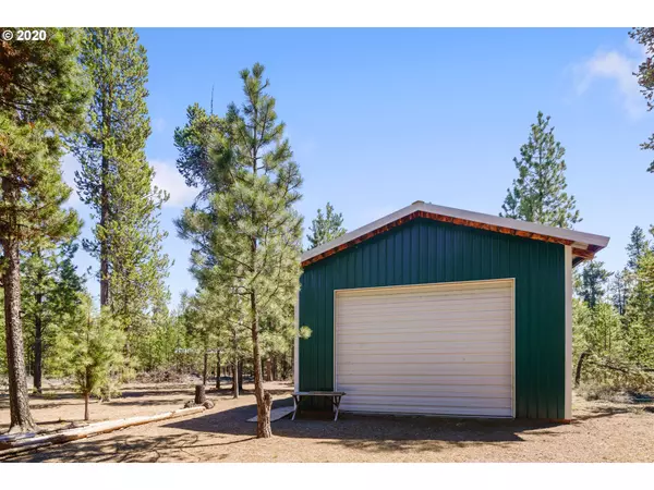 La Pine, OR 97739,52968 SHADY LN