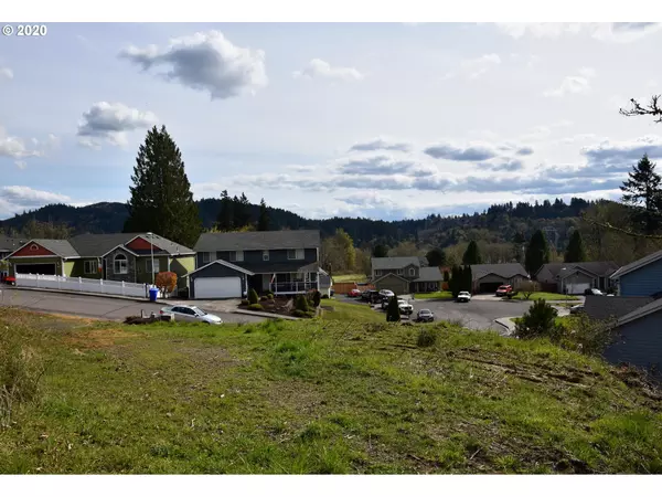 2651 Robert CT, Kelso, WA 98626