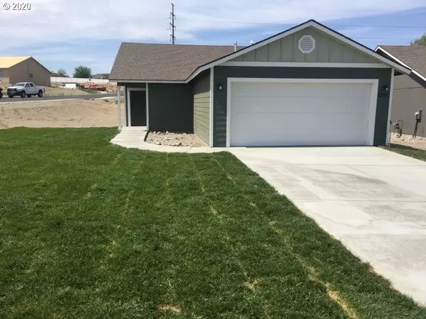 2518 Kite PL, Umatilla, OR 97882