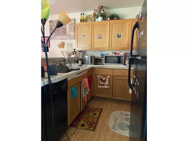 Springfield, OR 97478,229 S 47TH ST